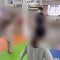 動画サムネイル